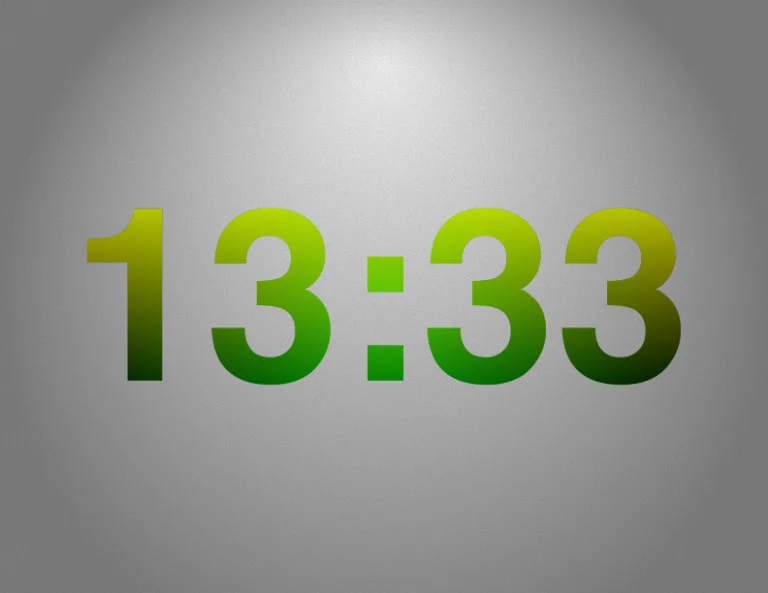 13:33 на годиннику